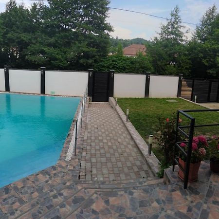 Labebe - Vidraru Hotel Arefu Luaran gambar
